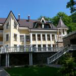  hotels in shayan-hotel gnezdo golubki